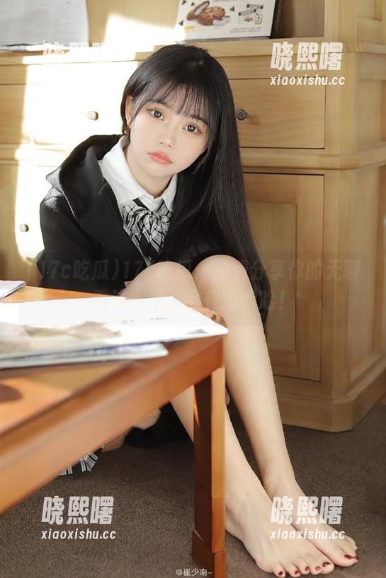 17c吃瓜：免费分享你的无聊看法，没人会在意哈哈！