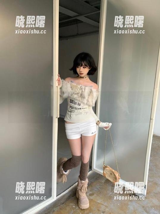 51吃瓜 首页特供!51吃瓜下载成功后,仿佛吃了颗“八卦药”,欲罢不能!