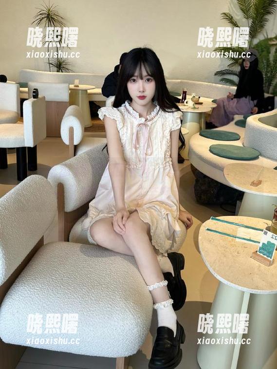 51吃瓜 51吃瓜网址,黑料太离谱,你一定想不到的“亲密动作”!