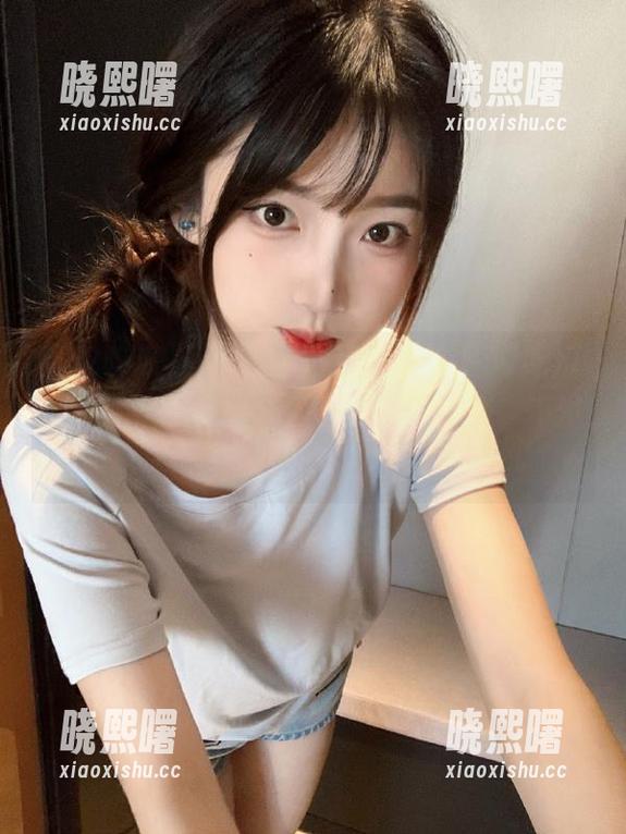 你看那个网址，明明是52吃瓜的深水区，八卦水深得我身心俱疲，不过还是想溜进去！