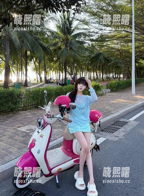 91中心 更新来了,91中心今天的瓜比昨天更离奇,吃完瓜心里满是波澜!