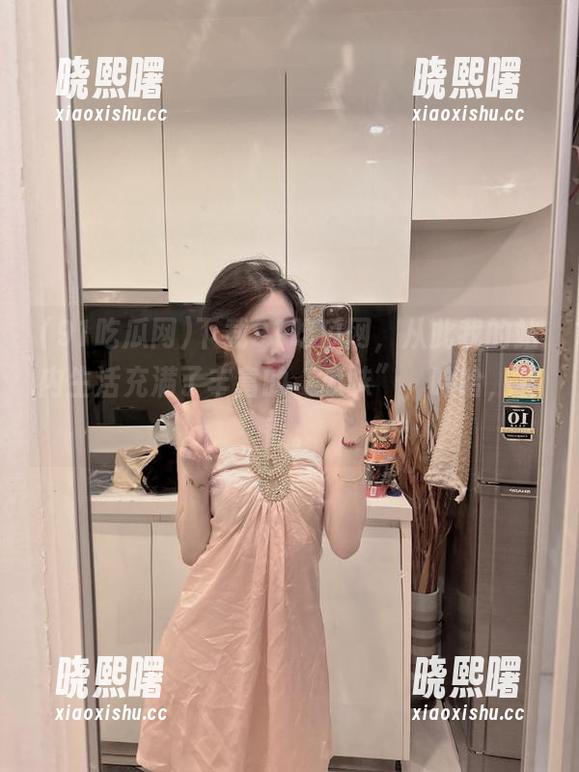 下载91吃瓜网，从此我的站内生活充满了丰富的“瓜味”，哈哈，真香。