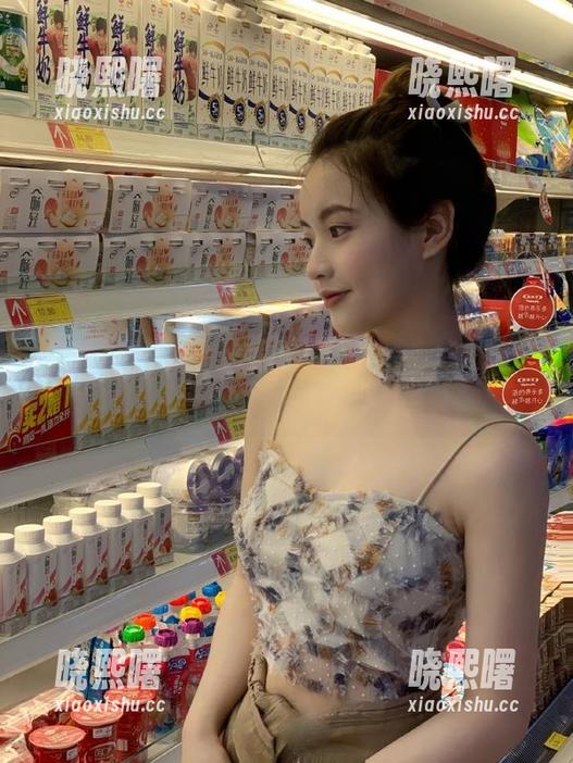zzzttt 左转右转,zzzttt14app其实是个藏瑕的万花筒!