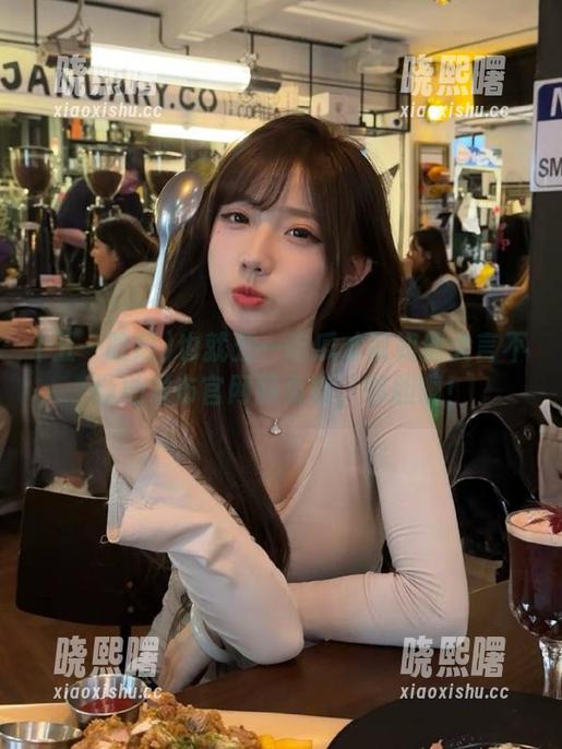五一吃瓜 也就五一吃瓜才敢如此大言不惭地发布官网网页版,够胆啊!