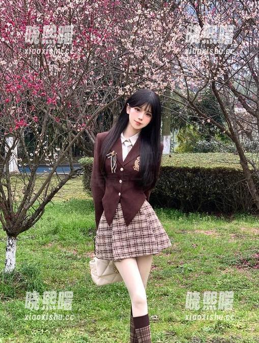 “五一吃瓜网”发布最新入口，但我进后竟有一秒迷失了方向…