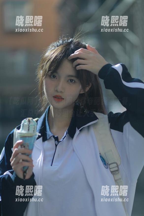 吃瓜网 泡泡吃瓜网给你奇葩资源大餐,汇总中的奇妙组合让人手忙脚乱!