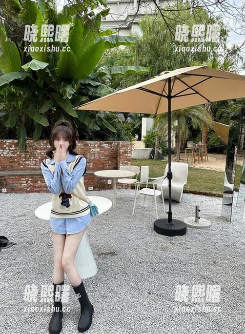 自从“最新吃瓜”上线后，网红事件层出不穷，简直就像水煮蛋，没完没了…