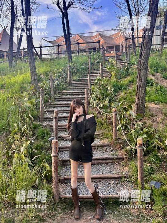 黑料不打烊 黑料不打烊tttzzz的导航又一次刷新,我本以为只是个“吃瓜”…