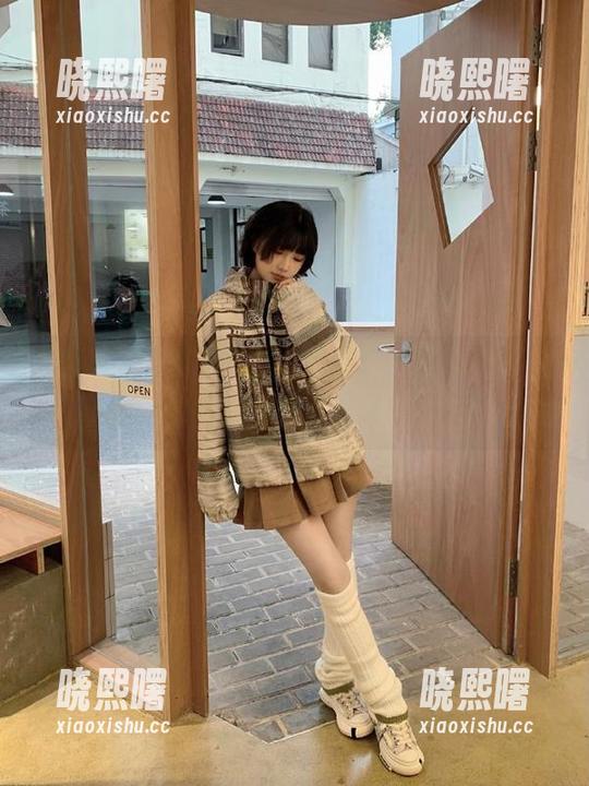 不管你爱不爱，黑料不打烊zztt26网站总能让你嘴角上扬！