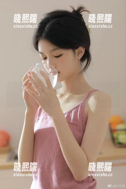 候鸽之家，快收藏黑料不打烊新地盘，玩都玩不够！